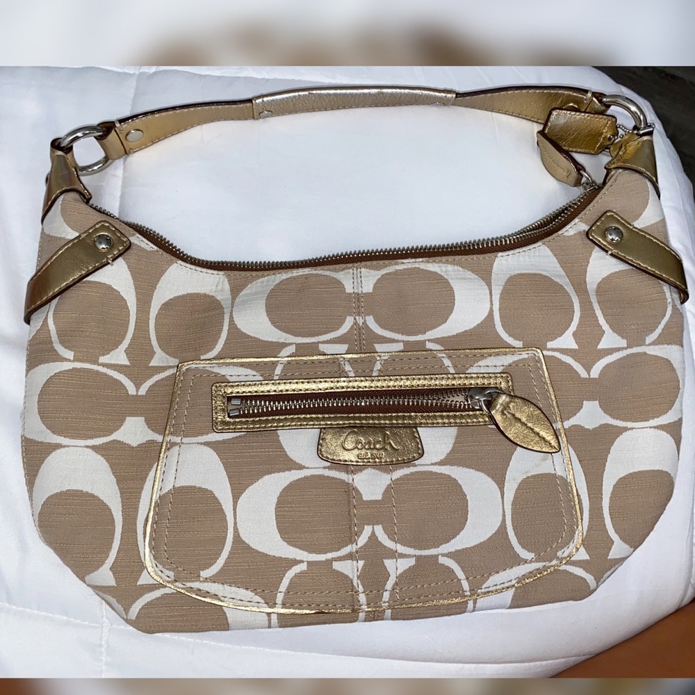 COACH 13291 Penelope Shantung Signature Hobo Pale